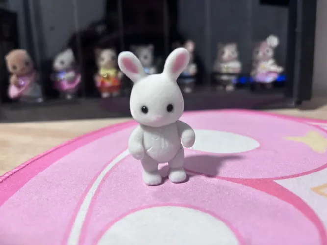 Sylvanian Families - Coelho Neve sem roupa