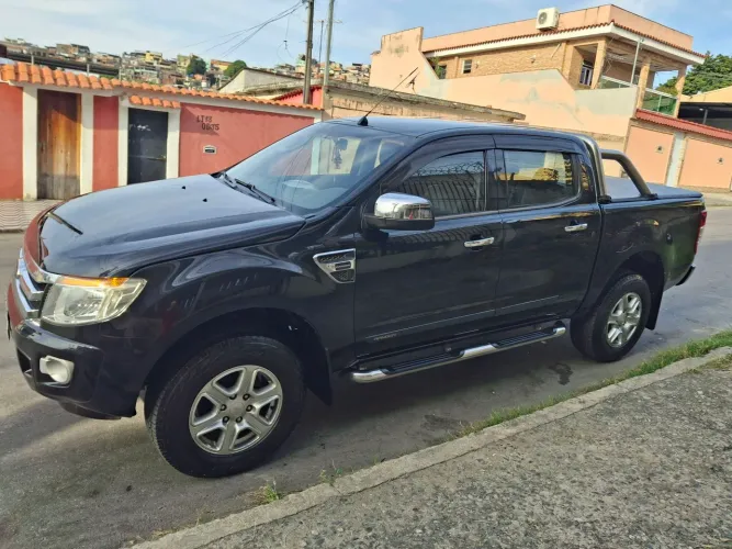Ford Ranger XLT 2.5 16V 4X2 CD Flex 2014