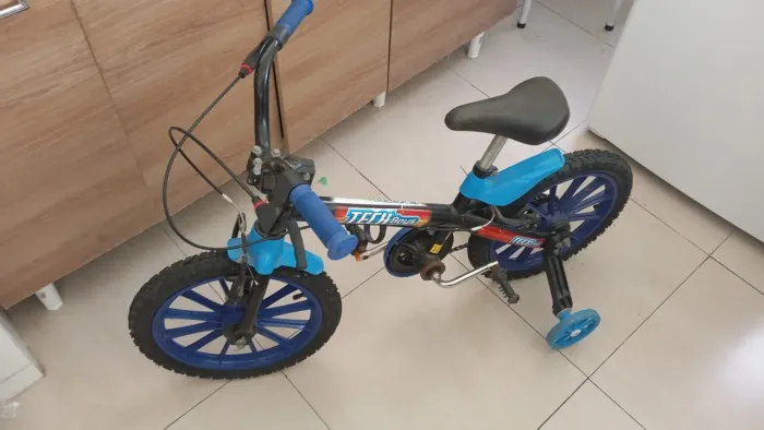 Bicicleta pra crianças