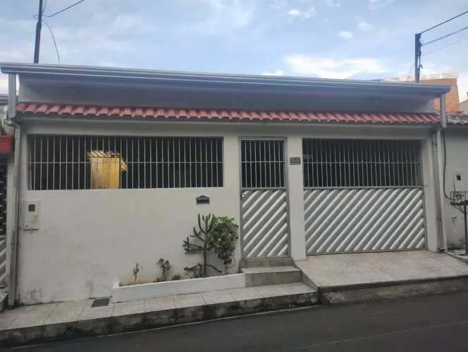 Casa a Venda no Conjunto Nova Cidade,Aceita Financiamento bancário