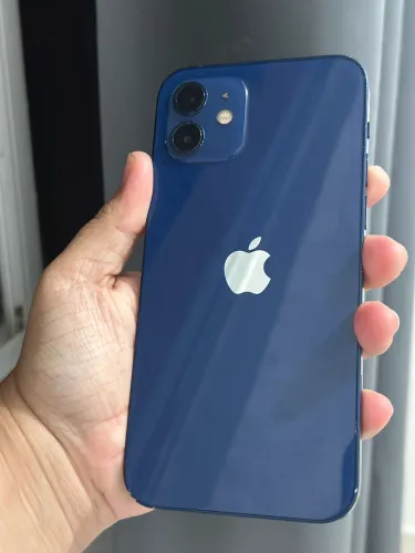 iPhone 12