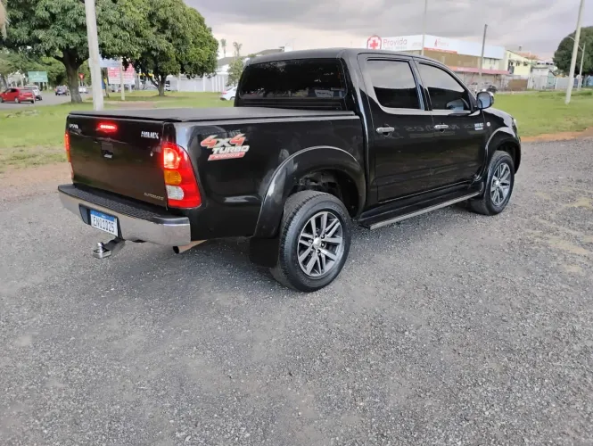 Toyota Hilux CD SR 4X2 2.7 16v/2.7 Flex Aut. 2010