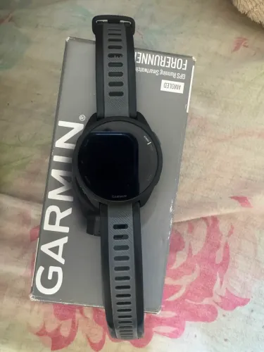 Relógio Garmin FORERUNNER 165