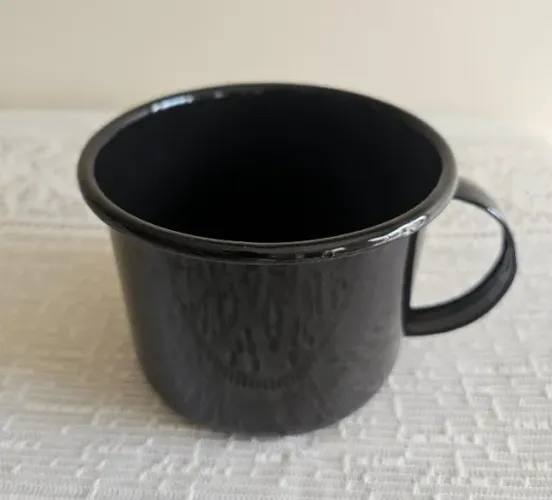 Caneca Leiteira Com Bico Fervedor Esmaltado Ágata Preta - 1 litro