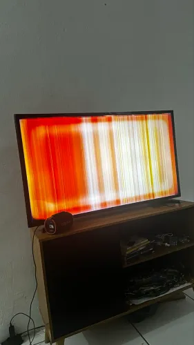 Televisao para retirada de peças