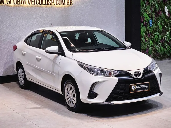 Toyota Yaris XL Sedan 1.5 Flex 16V 4P Aut. 2023