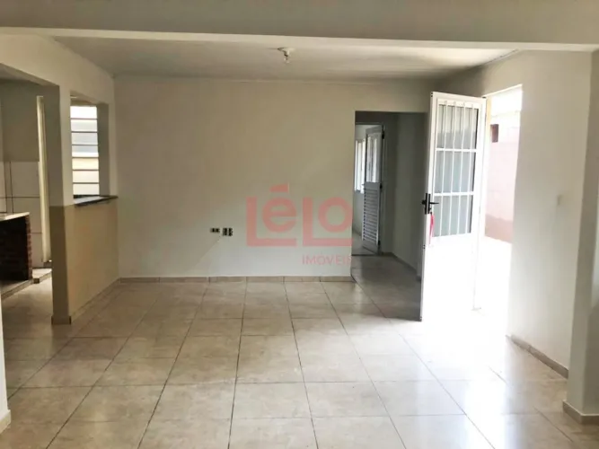 Casa para alugar em Maringa no Conjunto Hermann Moraes Barros com 1 quarto, mobiliada e co
