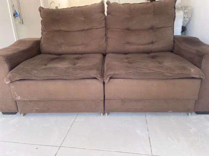 Vende se sofá retrátil