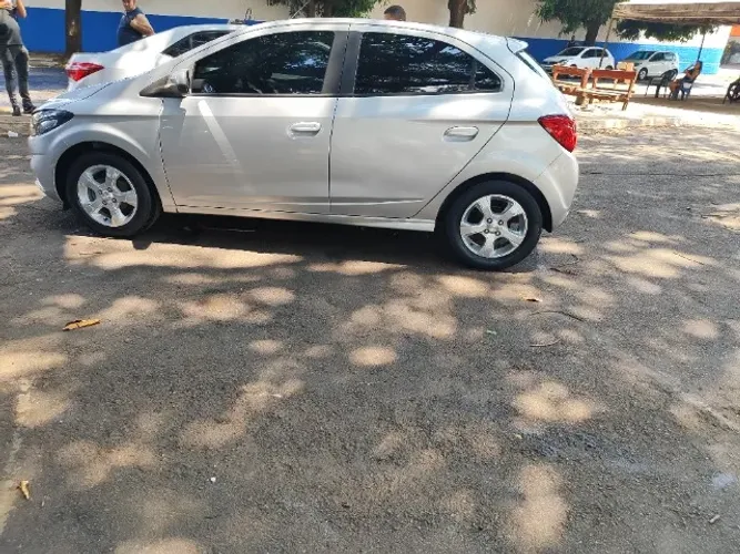 Chevrolet Onix Hatch LT 1.4 8V Flex Aut. 4P 2019