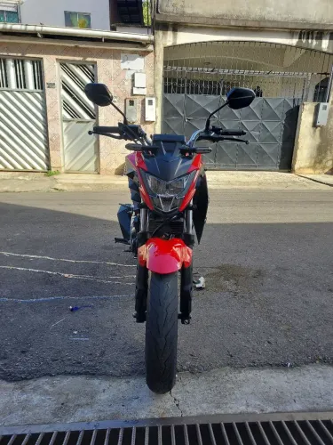 Vendo CB 300F Twister ABS - zerada e revisada