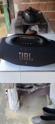 JBL BOMBOX 4