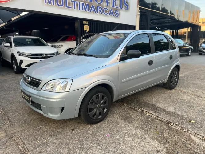 Chevrolet Corsa Hat. Maxx 1.4 8V Econoflex 5P 2012