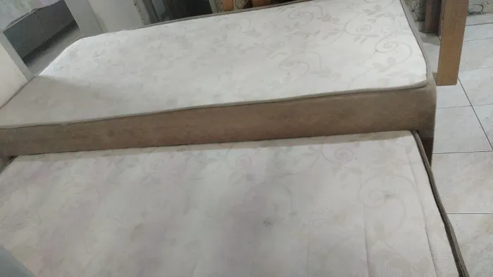Cama de solteiro 