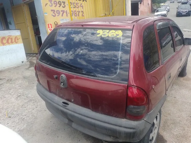 tampa traseira Corsa super com vidro vigia com  nota fiscal