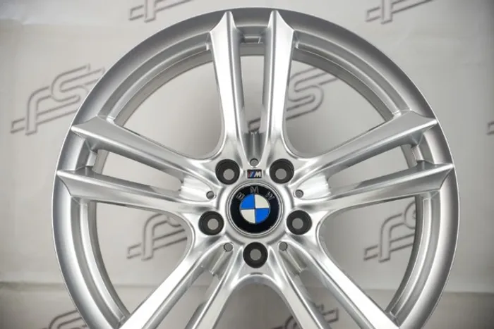 Rodas Bmw X-1 2015 Prata 5x120 - 19x8 e 19X9