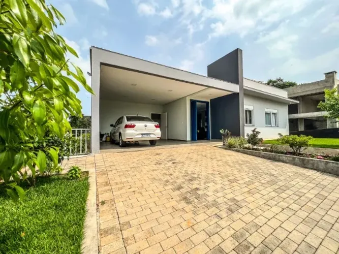 Casa no condomínio Don Guilherme