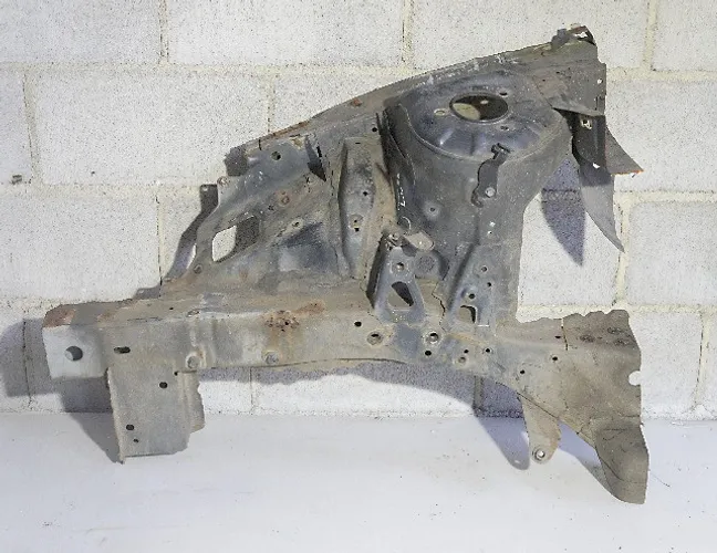 longarina caixa de roda honda civic 2001 a 2006 l.direito aceitamos cartoes 