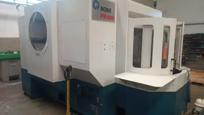 Centro de Usinagem horizontal Romi Ph 400