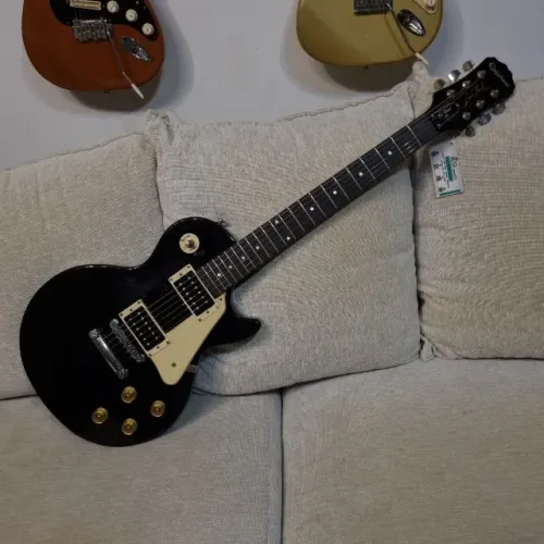 Guitarra EpiPhone Les Paul LP100 zerada (Musicalvo)