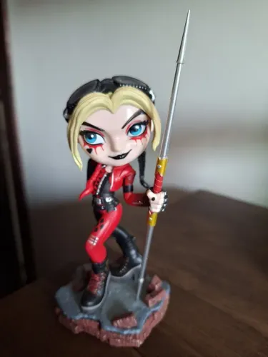 Harley Quinn iron studios dc liga da justiça minico