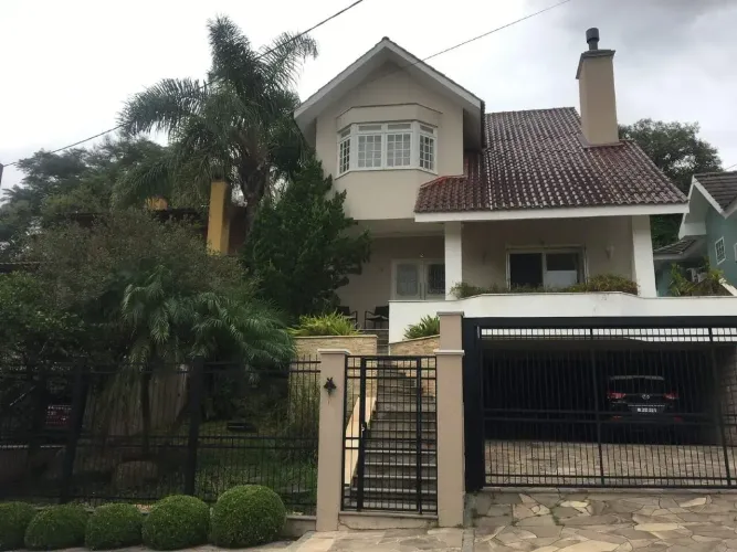 Casa em Condomínio à venda, 3 quartos, 1 suíte, 2 vagas, São Lucas - Viamão/RS