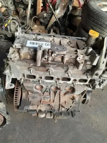 Motor parcial Renault scenic 2.0 16v 2004
