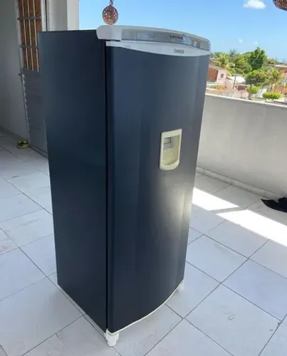 Envelopamento de geladeira