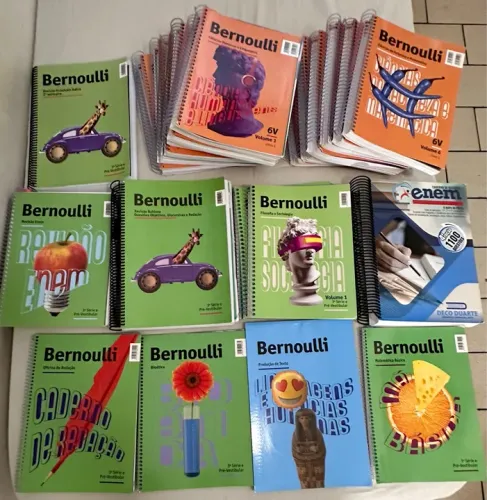 Livros Bernoulli- 3ª Série e Pré-vestibular
