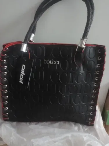 Bolsa Colcci Preta com Detalhes Vermelhos