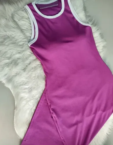 Vestido MIDI novo canelado M