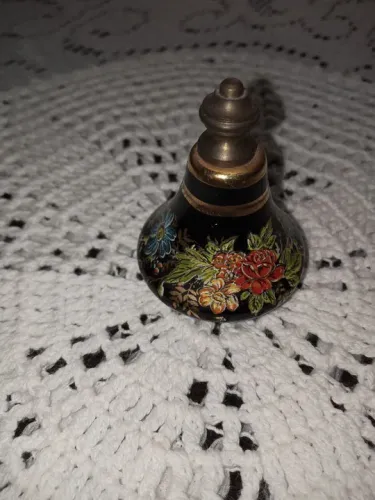 Antigo e lindo Perfumeiro