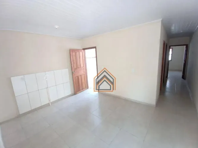 Casa com 2 dormitórios para alugar, 60 m² por R$ 850/mês - Piratini - Alvorada/RS