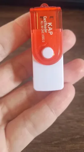 Leitor De Cartão De Memória 32in1 Kapbom Vermelho