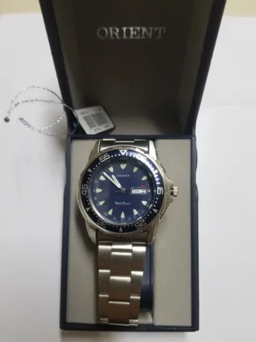 Relogio Orient , raro , mergulho até 200mts, original , sem uso