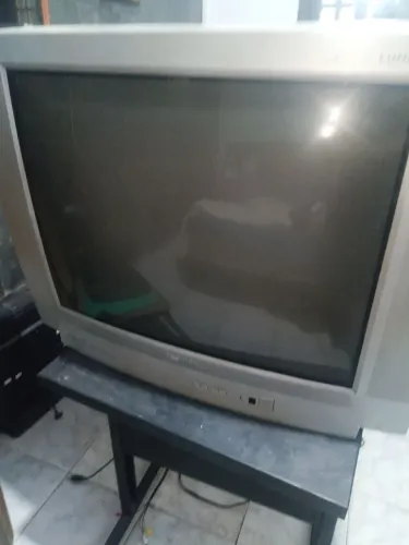 Vendo tv 29 polegadas tubo Toshiba sem controle 