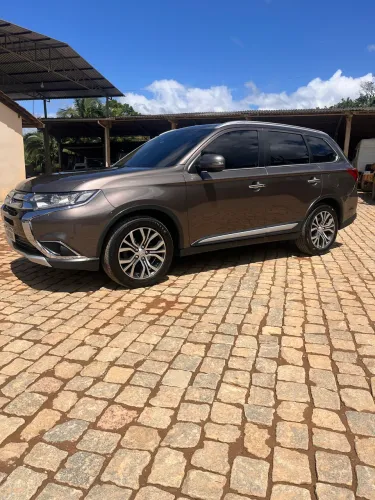 Mitsubishi Outlander 2.2 165cv Diesel Aut. 2018