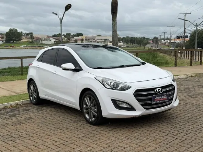Hyundai I30 1.8 16V Aut. 5P 2016