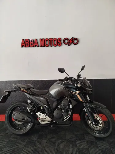 FAZER 250/2024