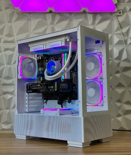 PC GAMER RYZEN 7 5700X/ 16GB RAM DDR4/ RTX 4060