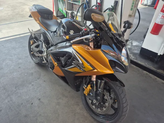 Suzuki GSXR 1000 2009 MOTO MUITO NOVA