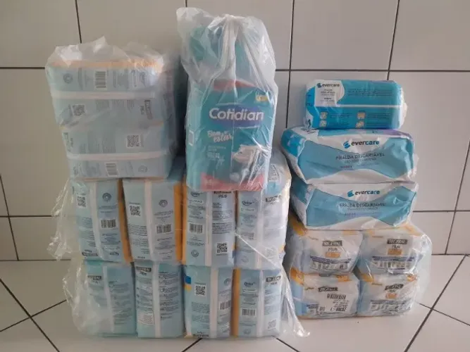 Fralda geriátrica diversas marcas