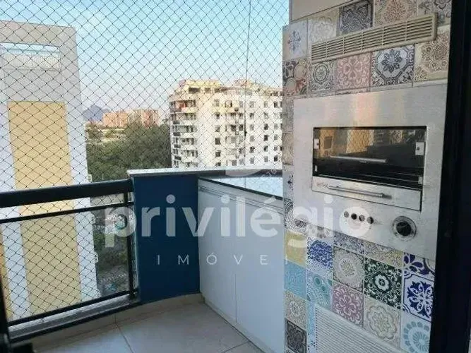 Apartamento à venda, 2 quartos, 1 suíte, 1 vaga, Recreio dos Bandeirantes - RIO DE JANEIRO