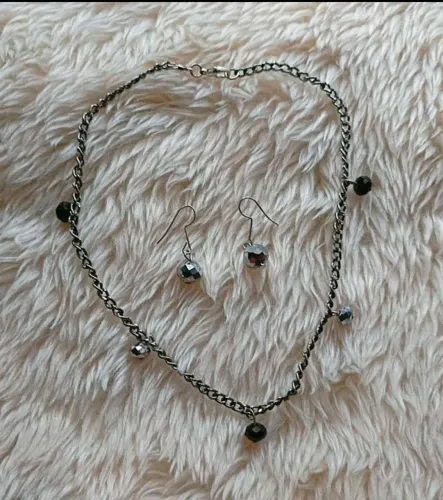 Conjunto colar e brincos