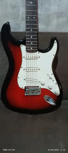 GUITARRA MICHAEL