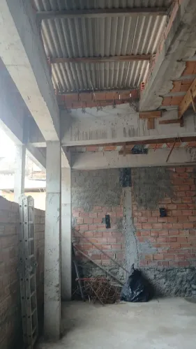 Preciso ajudante de obra