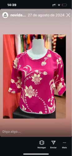 Blusa feminina floral
