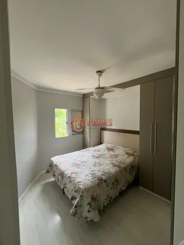 Sobrado à Venda - 55m² com 2 Dormitórios no Condomínio Horto Flamboyant em Sorocaba/SP