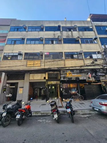 Recreio - oportunidade loja com giral de frente para Rua do Arquiteto
