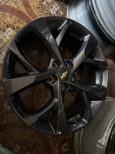 Roda GM Montana/Tracker aro 17 original unidade avulsa 