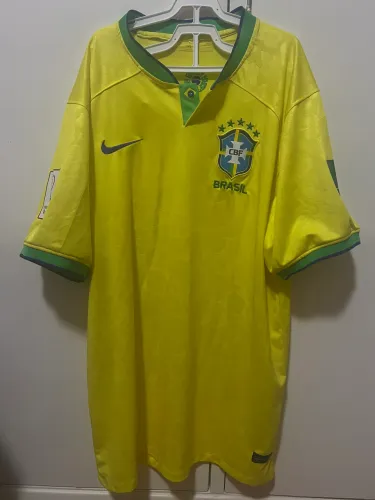 Camisa Nike Brasil 2022 amarela
